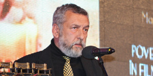 Mircea Bunescu, conferentiar la Facultatea de Arte "Geo Saizescu" Hyperion